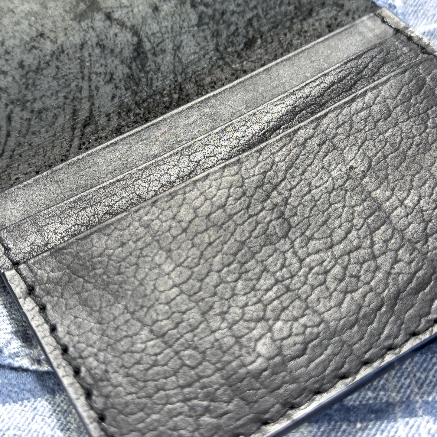 Tarjetero x3 Pockets c/ Tapa y Broche