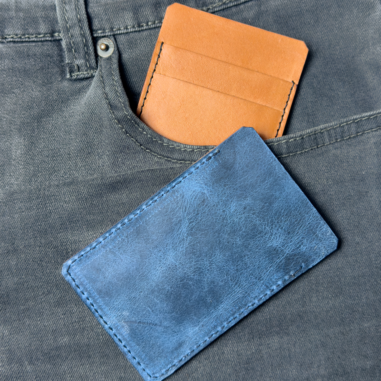 Tarjetero Light (x2 Pockets, 5 Tarjetas)